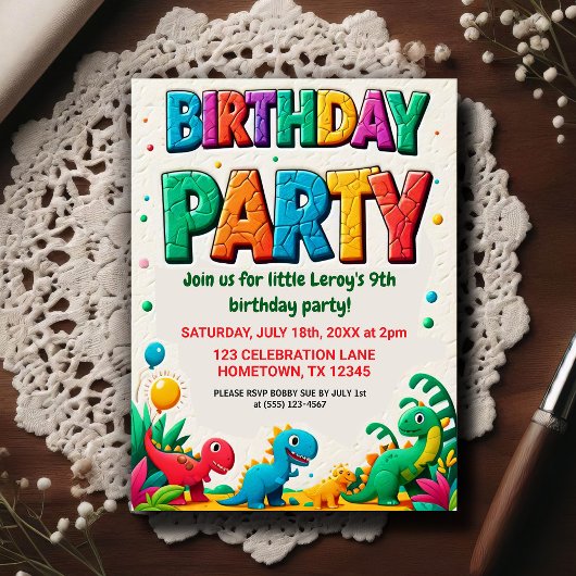 Farbige Dinosaurier-Geburtstagsfeier für Kinder  Postkarte