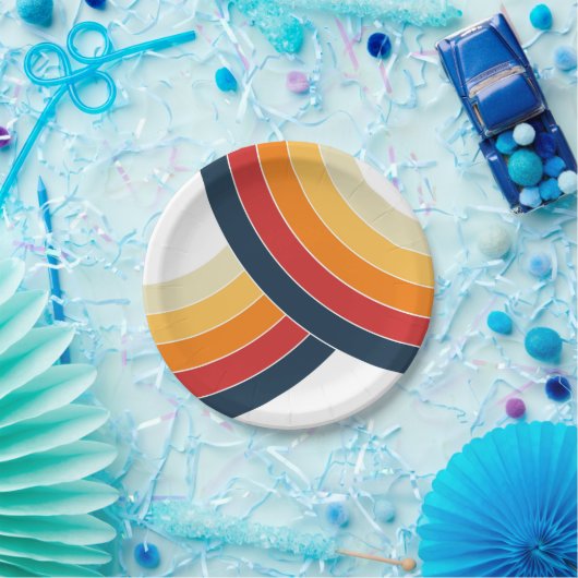 Farbige Doppelbögen im Retro-Stil Pappteller (Party)