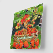 Farbige Erdbeerzeit Quadratische Wanduhr (Winkel)