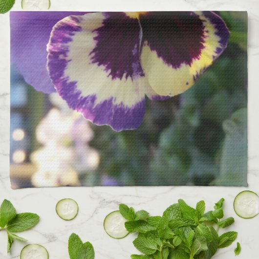 farbige Feder Pansy Geschirrtuch (Gefaltet)