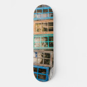 Farbige Fensterrahmen Skateboard (Vorderseite)