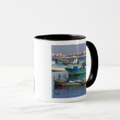 Farbige Fischerboote im Hafen von Tasse (VorderseiteRechts)