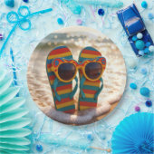 Farbige Flip-Flops mit lustigen Streifen und funky Pappteller (Party)