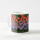Farbige Frühlingtulips Kaffeetasse (Vorderseite Links)