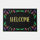 Farbige Gecko Lizard auf Schwarz Willkommen Fußmatte (Vorderseite)
