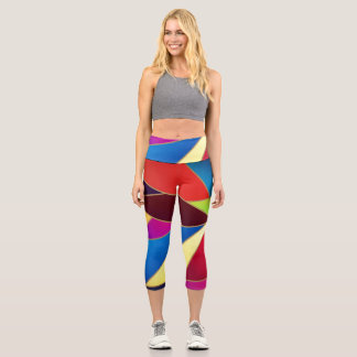 Farbige geometrische Formen Capri Leggings