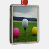 Farbige Golfbälle, Berg-Tee Silbernes Ornament (Rechts)