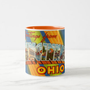 Farbige Grüße aus Cincinnati Ohio im Vintage-Stil Zweifarbige Tasse