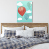 Farbige Heißluftballons und weiße Wolken Leinwanddruck (Insitu (Schlafzimmer))