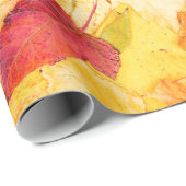 Farbige Herbstblätter. Baumgefallenes Laubmuster. Geschenkpapier (Rolleneckpunkt)