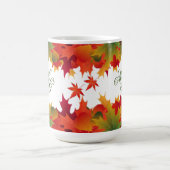farbige Herbstlaub und Pumpkins Monogram Kaffeetasse (Mittel)