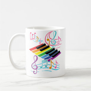 Farbige Klaviertastatur Musiknoten Musikerin Pia Kaffeetasse