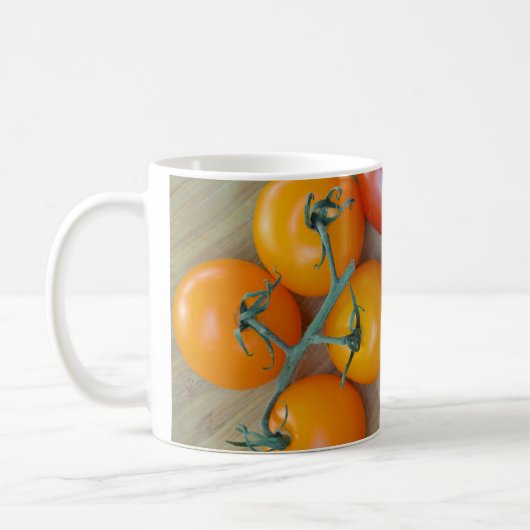 Farbige kleine Tomaten Kaffeetasse (Links)