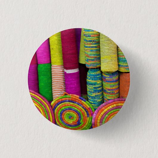 Farbige Körbe auf dem Markt Button (Vorderseite)