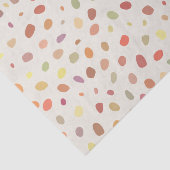 Farbige Kunstpunkte auf Beige Seidenpapier (Ausschnitt)