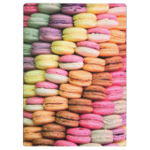 Farbige Macarons Quirky Klemmbrett (Rückseite)