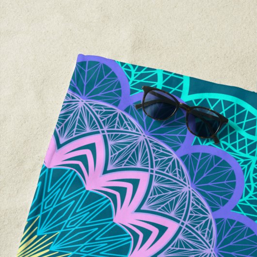 Farbige Mandala auf blauem Hintergrund Strandtuch (Beispiel)