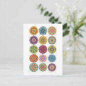 Farbige Mandala-Collage Postkarte (Stehend Vorderseite)
