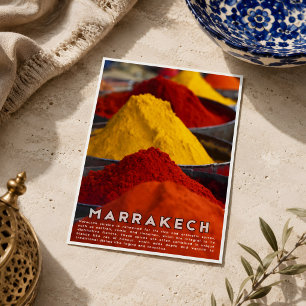 Farbige marokkanische Medina-Gewürze in Marrakesch Postkarte