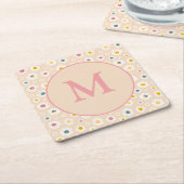 Farbige Monogramm Lächeln Daisy personalisiert Rechteckiger Pappuntersetzer (angewinkelt)