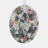 Farbige Nähknöpfe, natürlicher Stoffhintergrund Ornament Aus Glas (Vorderseite Rechts)