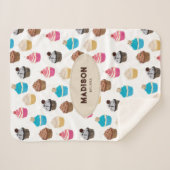 Farbige Niedliche Cupcakes Muster Monogramm Sherpadecke (Vorderseite (Horizontal))