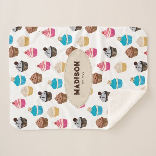 Farbige Niedliche Cupcakes Muster Monogramm Sherpadecke (Vorderseite (Horizontal))