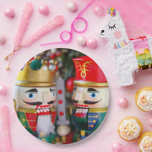 Farbige Nussknacker Pappteller (Party)