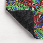 Farbige Papierklammern Mousepad (Ecke)