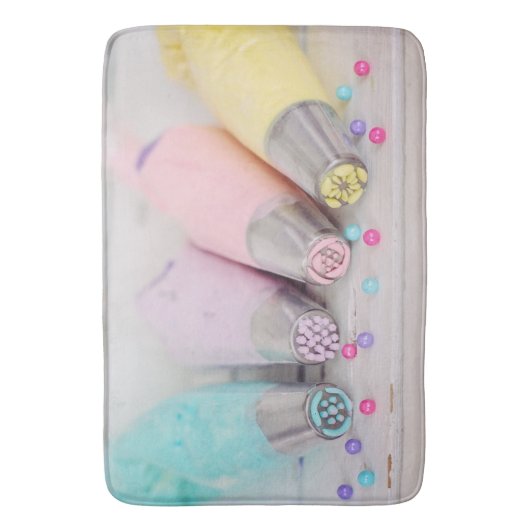 Farbige Pastell-Kuchen-Dekorationstools Fotografie Badematte (Vorderseite Vertikal)