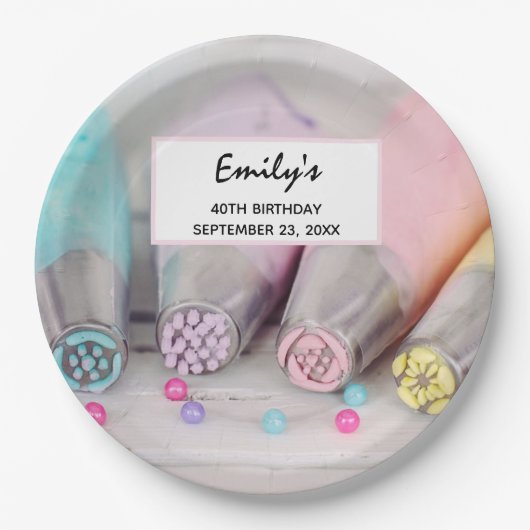 Farbige Pastell-Kuchen-Dekorationstools Fotografie Pappteller (Vorderseite)