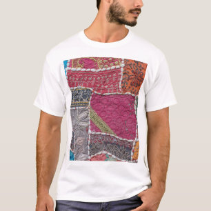 Farbige Patchwork-Teppiche Details T-Shirt