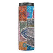 Farbige Patchwork-Teppiche Details Thermosbecher (Rückseite)