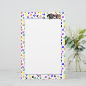 Farbige Paw-Prints mit Hunde- und Katzengeschirr Briefpapier (Stehend Vorderseite)