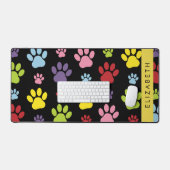 Farbige Paws, Muster, Hundepaws, Ihr Name Schreibtischunterlage (Tastatur & Maus)