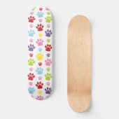 Farbige Paws, Muster, Hundeschlitten, Paw Prints Skateboard (Vorderseite)