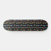 Farbige Pfotendrucke Skateboard (Horizontal)