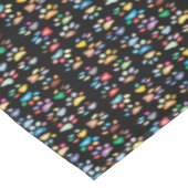 Farbige Pfotendrucke Tischdecke (Schrägansicht)