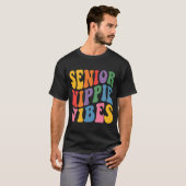 Farbige psychedelische Typografie T-Shirt (Vorne ganz)