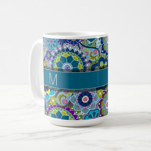 Farbige Retro-Blume mit Monogramm Kaffeetasse (Vorderseite Links)