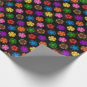 Farbige Retro-Regenbogen-Blumen-Design Schwarz  Geschenkpapier (Ecke)