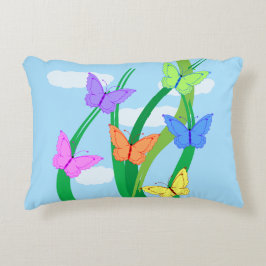 Farbige Schmetterlinge und Himmel Zierkissen