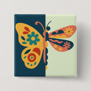 Farbige Schmetterlingsdekoration mit floralen Elem Button