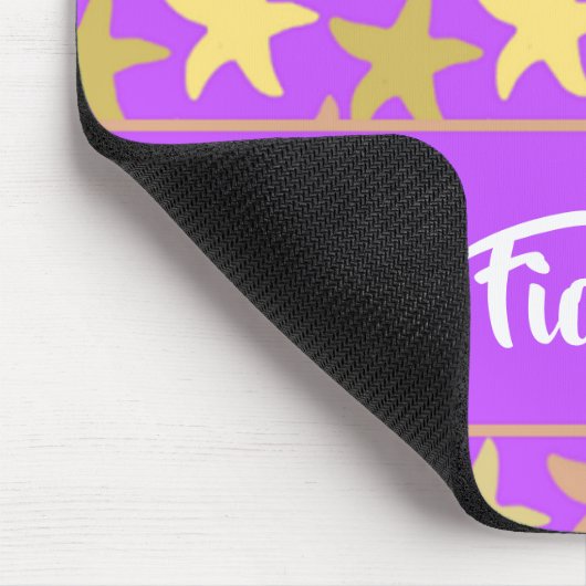 Farbige Seesterne auf lila Mousepad (Ecke)