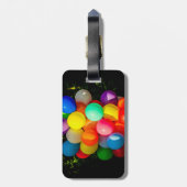 Farbige Spielzeugballoons Gepäckanhänger (Rückseite vertikal)