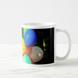 Farbige Spielzeugballoons Kaffeetasse