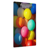 Farbige Spielzeugballoons Klemmbrett (Rechts)