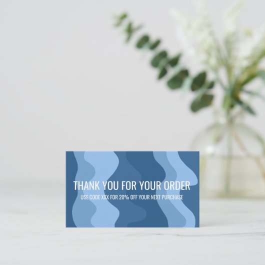 Farbige Streifen QR Code Social Media DANKE Visitenkarte (Stehend Vorderseite)