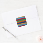 Farbige Strickstreifen Quadratischer Aufkleber (Umschlag)