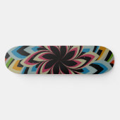 FARBIGE STRUDELBLUMEN SKATEBOARD (Horizontal)